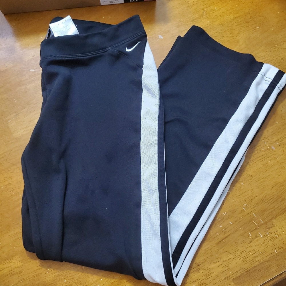 Nike workout pants medium